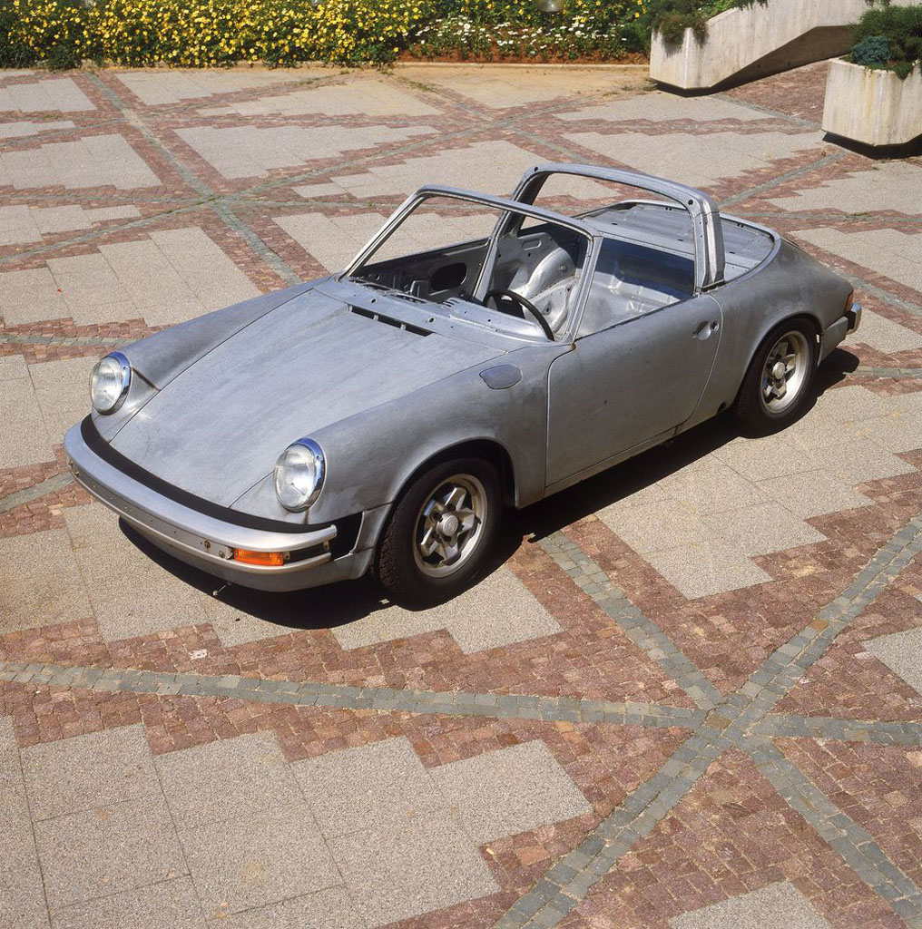 Porsche 1975