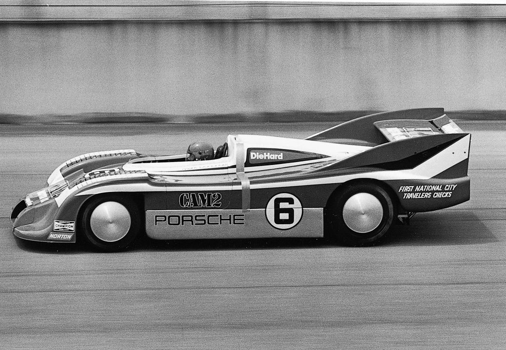 Porsche 1975